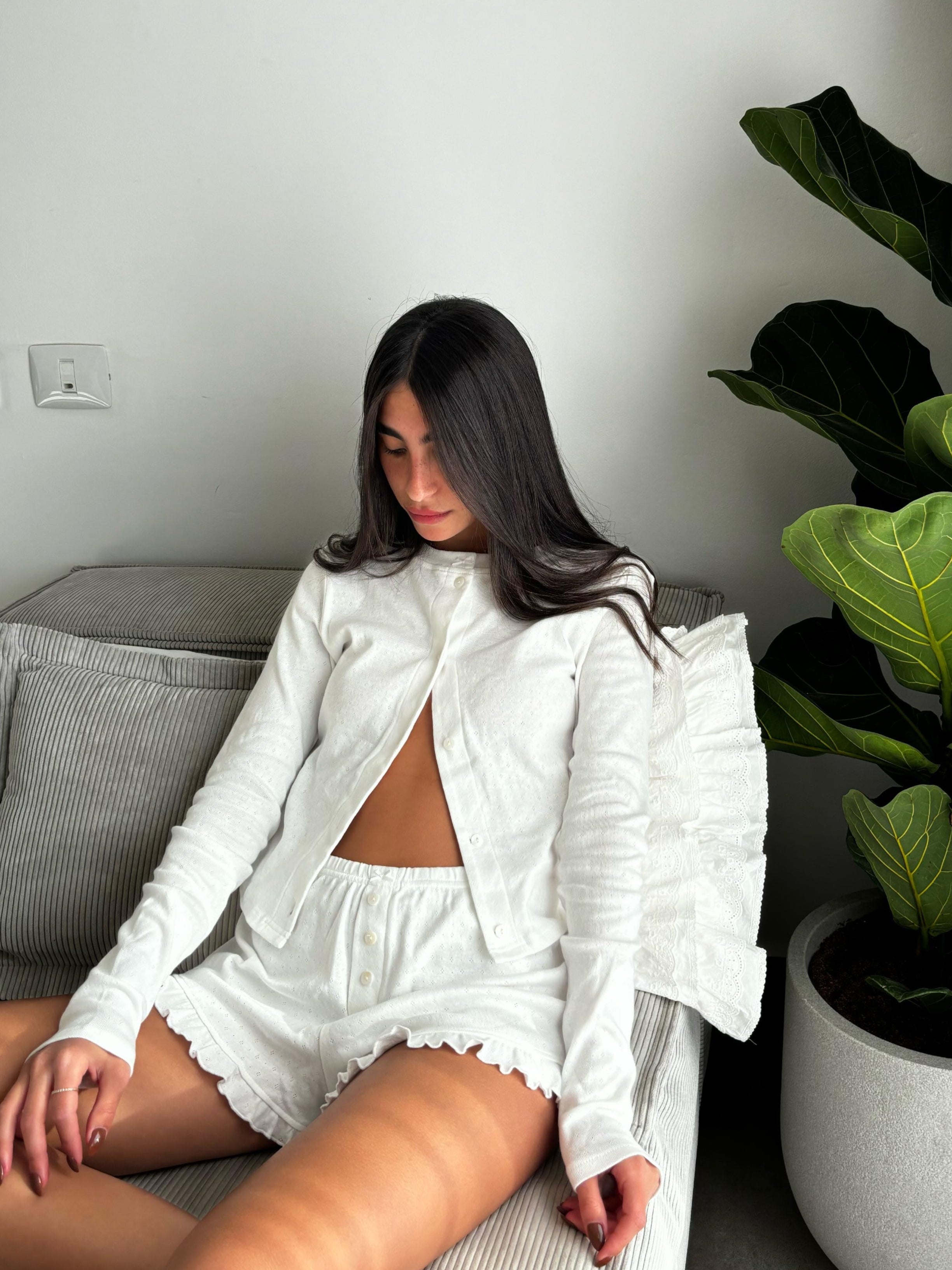 CALMA - TOP White